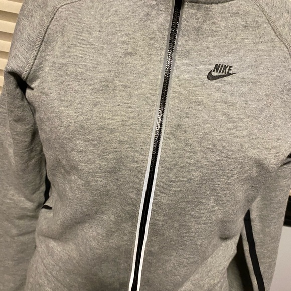 Girls Nike Zip Pullover - Picture 8 of 13